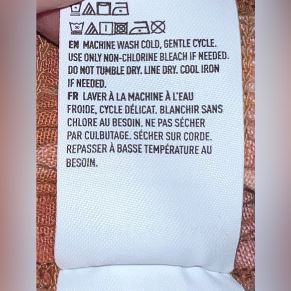 NWT AMERICAN  EAGLE  Plaid Smocked Textured Stretch Button Tube Top Sz M - Picture 8 of 8